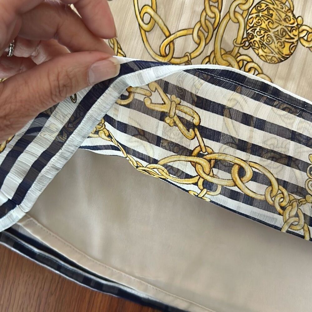 Cachet silky off the shoulder blouse top gold XS nautical chain print navy gold - Picture 3 of 5